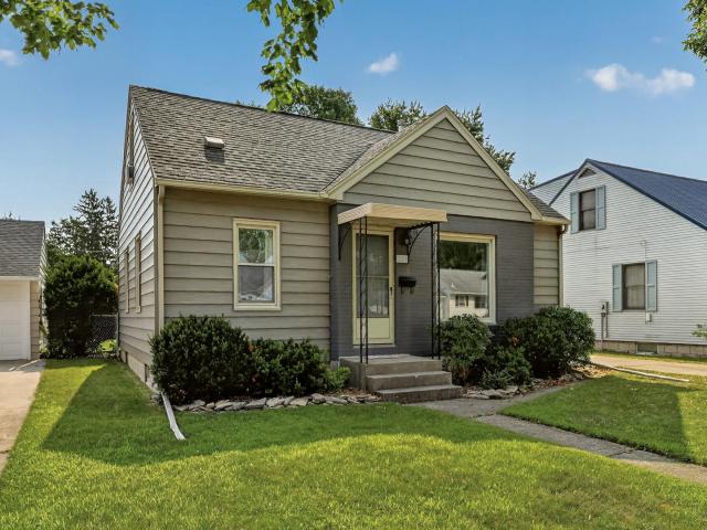 724 14th Avenue NE Rochester MN 55906 - MLS# 7116596