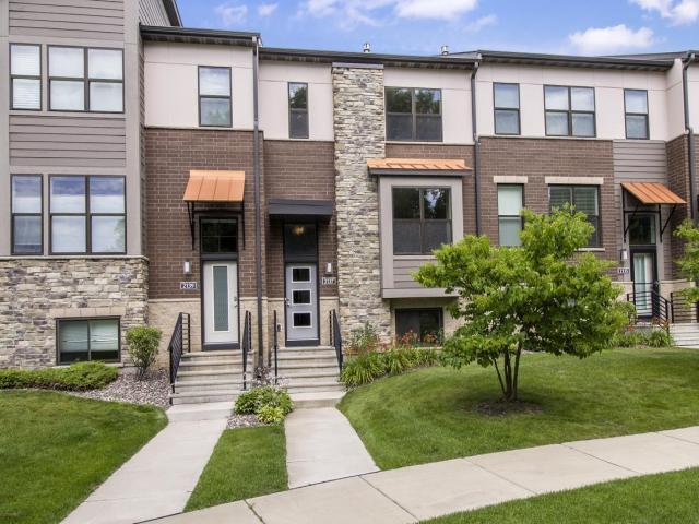 2137 River Valley Lane Eagan MN 55122 - MLS# 7116803