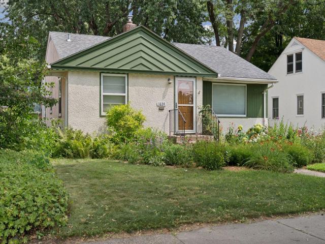 1634 Victoria Street N Saint Paul MN 55117 - MLS# 7116880