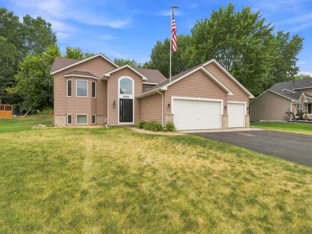 8182 Lori Lane Woodbury MN 55125 - MLS# 7116947