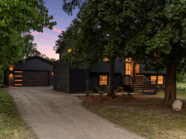 640 Grospoint Lane N Oakdale MN 55128 - MLS# 7117117