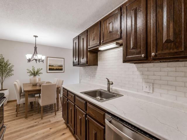 4009 Heritage Hills Drive Unit 207 Bloomington MN 55437 - MLS# 7117203