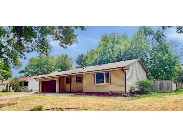 8001 Edgewood Avenue N Brooklyn Park MN 55445 - MLS# 7117717