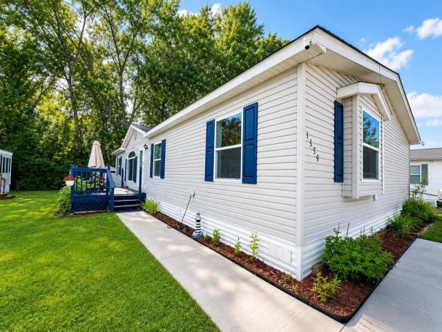 1339 Pine Tree Maplewood MN 55119 - MLS# 7117736