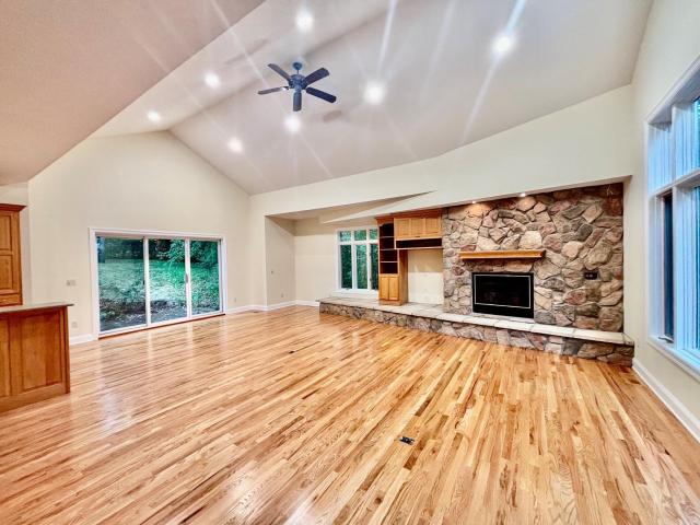 9848 Oak Shore Drive Lakeville MN 55044 - MLS# 7117835