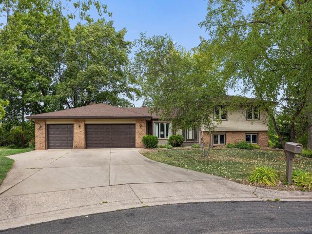 15001 Park Avenue Burnsville MN 55306 - MLS# 7118017
