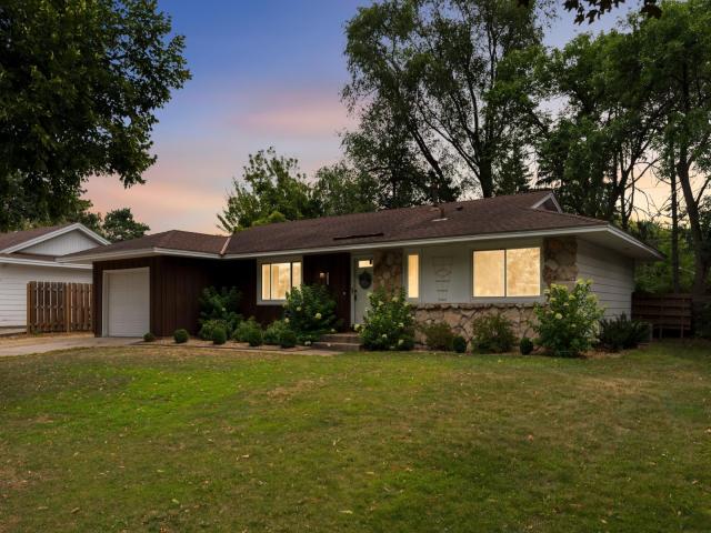 8383 Henna Avenue S Cottage Grove MN 55016 - MLS# 7118034