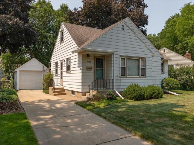 1429 14th Avenue NW Rochester MN 55901 - MLS# 7118071