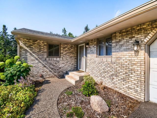 2795 Helen Street N North Saint Paul MN 55109 - MLS# 7118102