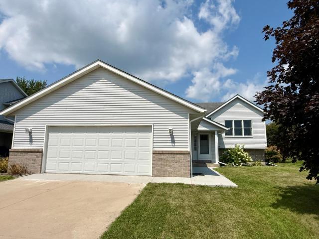 290 5th Avenue SE Plainview MN 55964 - MLS# 7118301