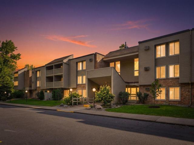 4045 Hodgson Road Unit 201 Shoreview MN 55126 - MLS# 7118366