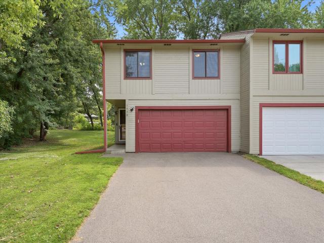1930 55th Street Court E Inver Grove Heights MN 55077 - MLS# 7118582