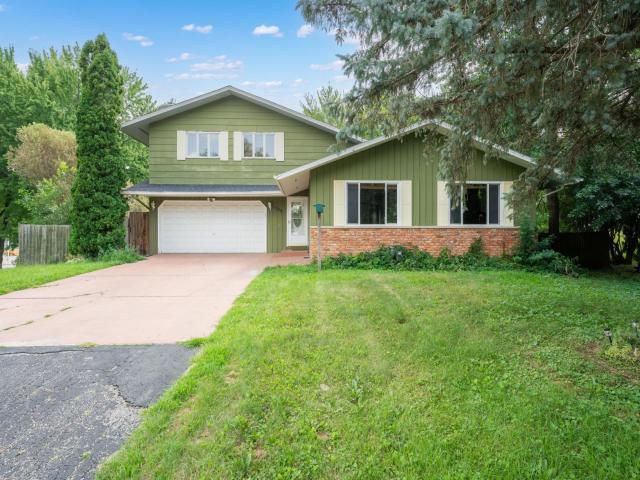 1304 Gage Court NW Rochester MN 55901 - MLS# 7118683