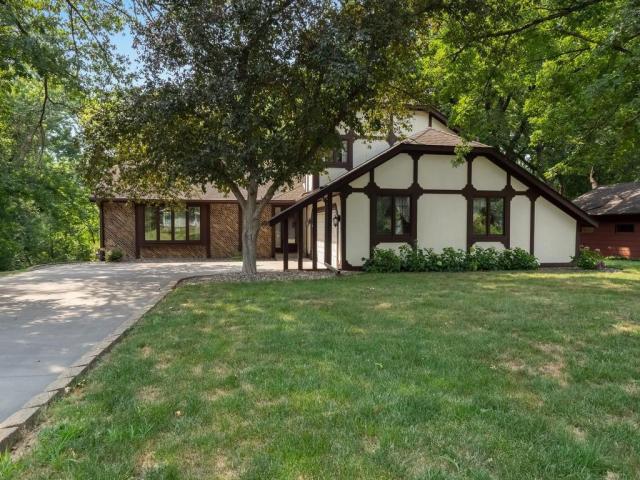 4563 Ches Mar Drive Eagan MN 55123 - MLS# 7118905