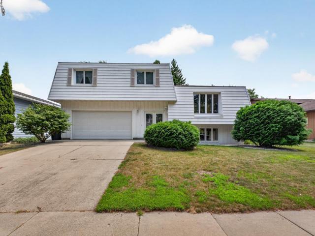 1716 8th Avenue SE Rochester MN 55904 - MLS# 7119021