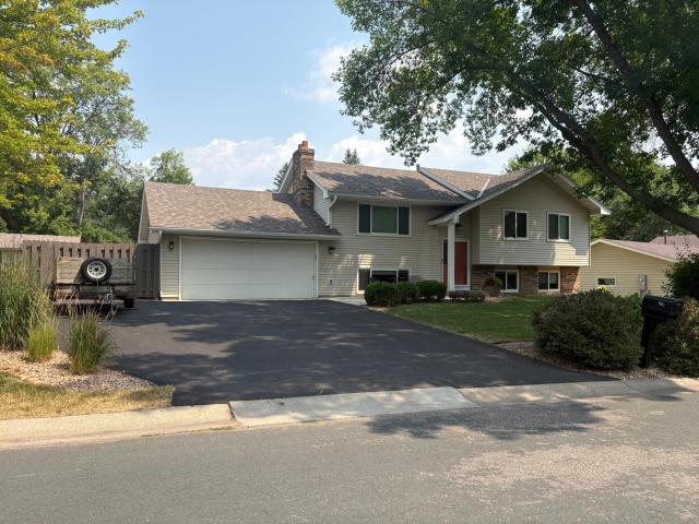 7926 Chesshire Lane N Maple Grove MN 55311 - MLS# 7119056