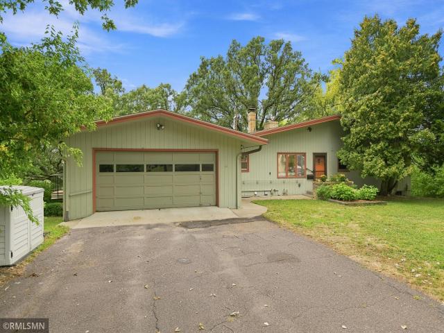 44 Miller Crest Lane Saint Paul MN 55106 - MLS# 7119174