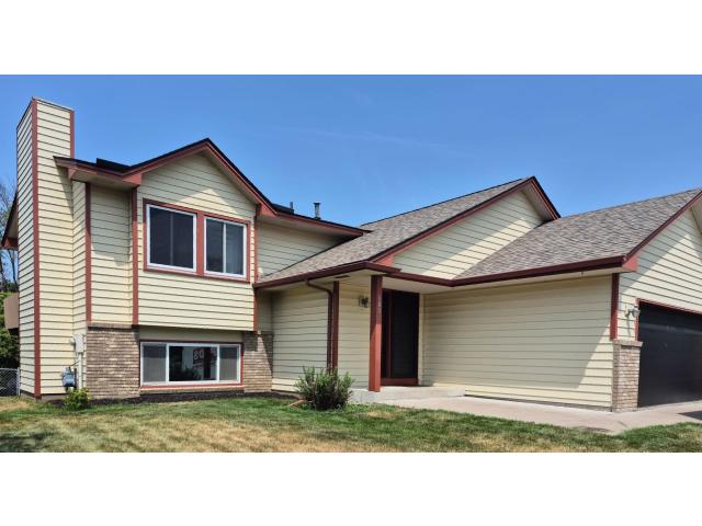 685 107th Lane NW Minneapolis MN 55448 - MLS# 7119254