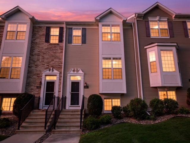 10015 Liatris Lane Eden Prairie MN 55347 - MLS# 7119288