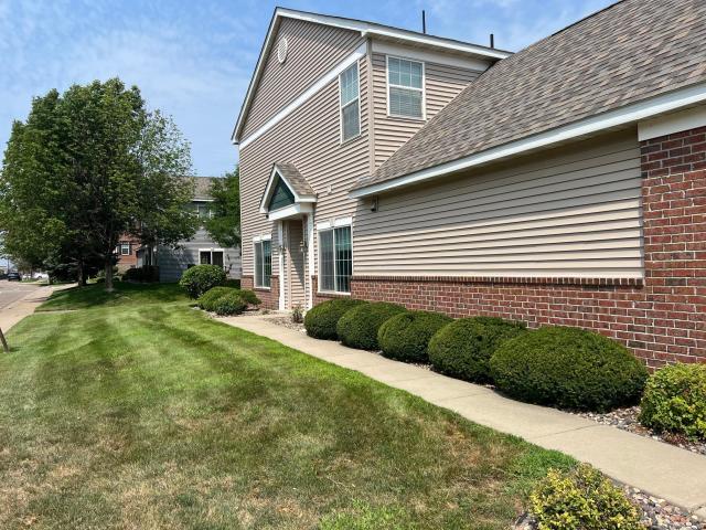 6889 Folkestone Road Unit 711 Apple Valley MN 55124 - MLS# 7119333