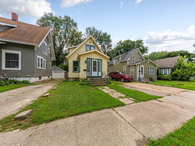 518 E 5th Street Albert Lea MN 56007 - MLS# 7119339