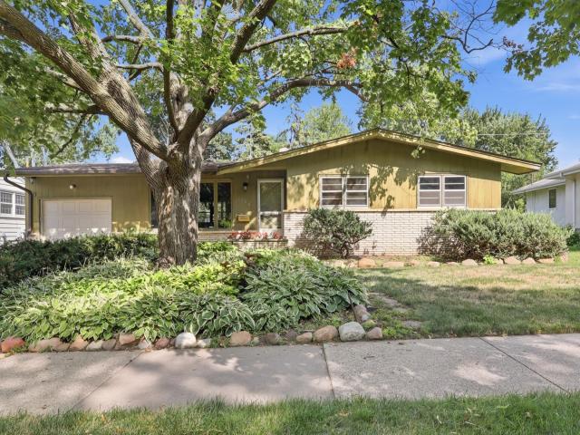 1206 Bellows Street Saint Paul MN 55118 - MLS# 7119397
