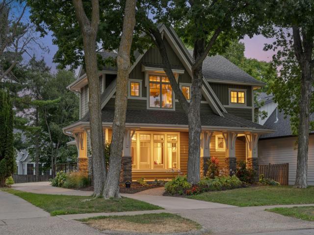 633 Park Street E Wayzata MN 55391 - MLS# 7119431