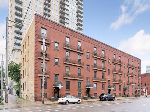 601 S 9th Street Unit 3 Minneapolis MN 55404 - MLS# 7119457