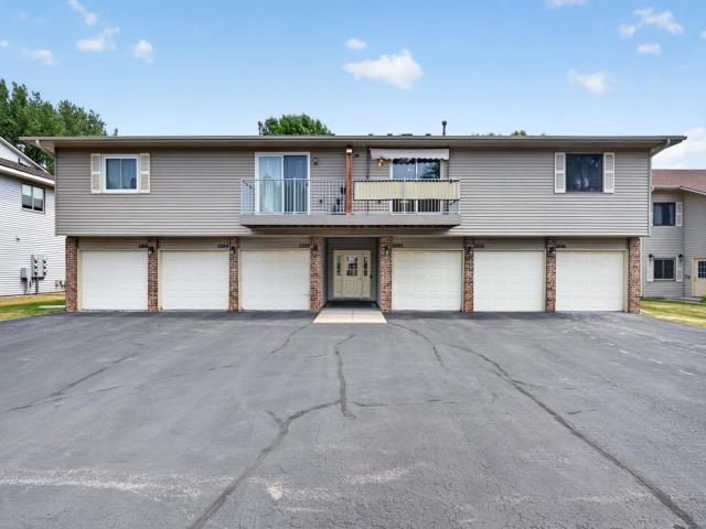 3276 Greenbrier Street Unit 3276C Vadnais Heights MN 55127 - MLS# 7119486