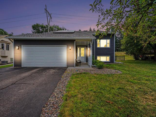939 Savannah Road Saint Paul MN 55123 - MLS# 7119527