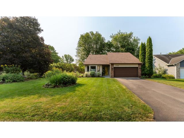 17767 S Shore Lane W Eden Prairie MN 55346 - MLS# 7119534