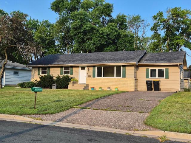 702 Madison Street S Shakopee MN 55379 - MLS# 7119659
