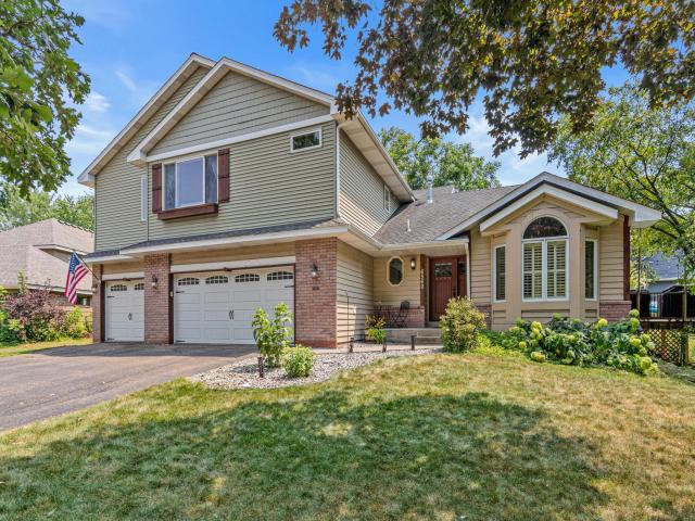 6560 White Oak Road Lino Lakes MN 55038 - MLS# 7119676
