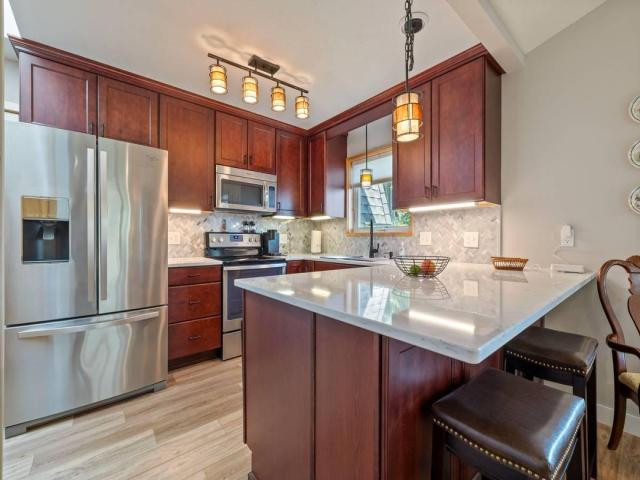 5501 Auto Club Road Bloomington MN 55437 - MLS# 7119694
