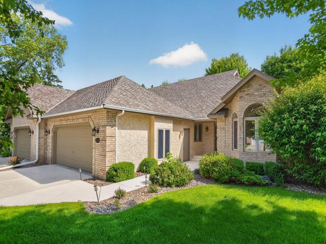 10417 Fawns Way Eden Prairie MN 55347 - MLS# 7119718