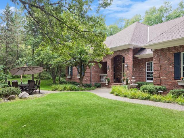 1959 Pine Ridge Drive Saint Paul MN 55118 - MLS# 7119790