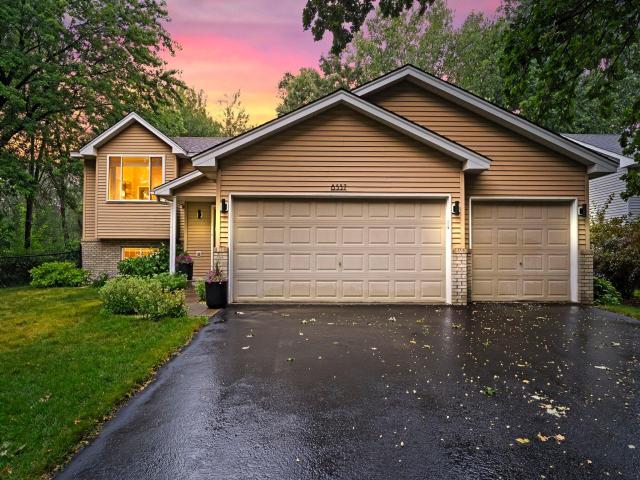 8537 Xylite Street NE Blaine MN 55449 - MLS# 7119854