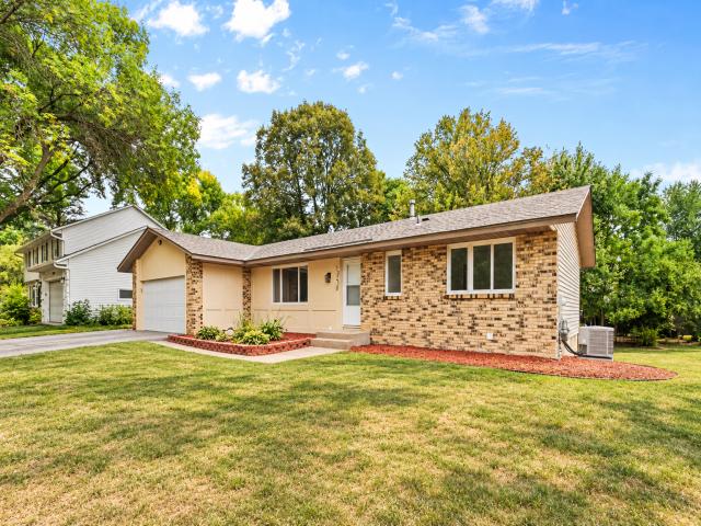 10250 Boundary Creek Terrace Maple Grove MN 55369 - MLS# 7119987