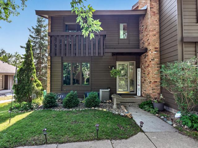 55 Birnamwood Drive Burnsville MN 55337 - MLS# 7120029