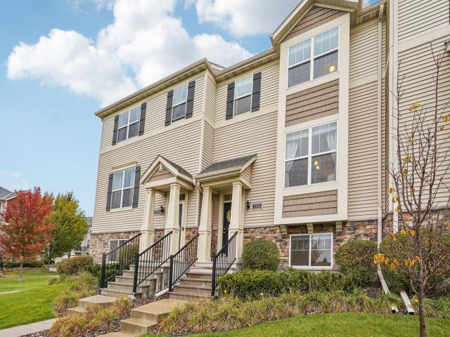 5125 95th Way N Minneapolis MN 55443 - MLS# 7120057