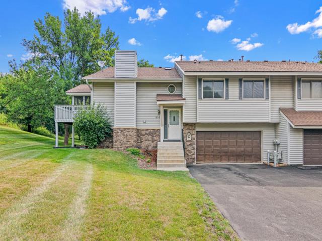 1048 Aston Circle Burnsville MN 55337 - MLS# 7120242