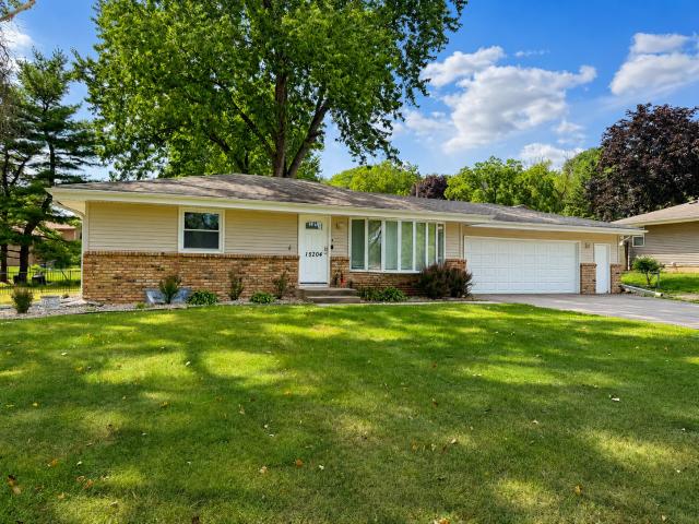 15204 Lead Street Burnsville MN 55306 - MLS# 7120249