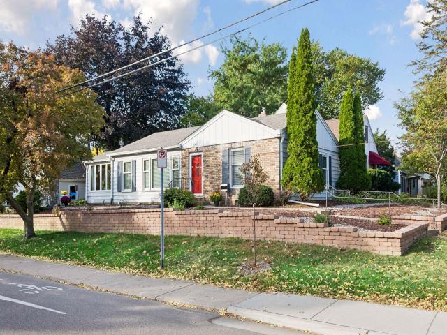 899 Fairview Avenue S Saint Paul MN 55116 - MLS# 7120312