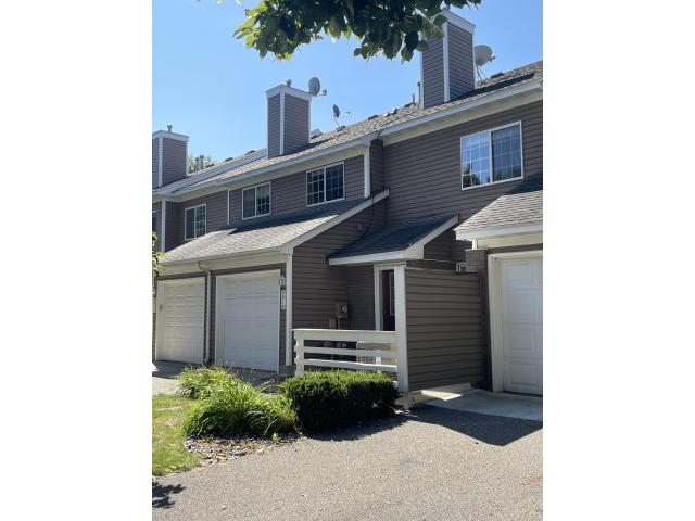 9915 Fillmore Street NE Blaine MN 55434 - MLS# 7120400