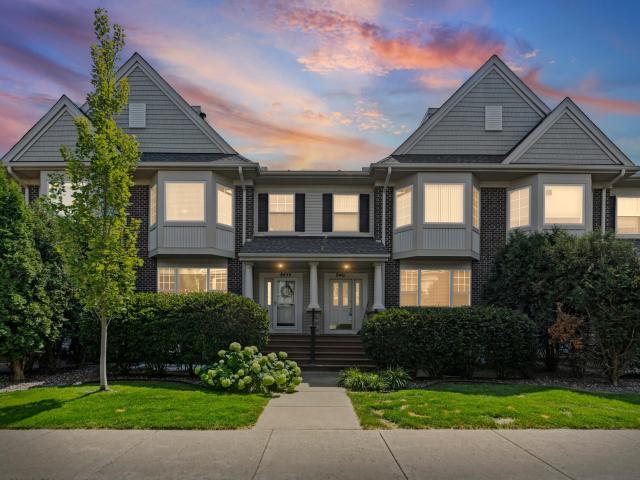 8459 Forestview Lane N Unit 15 Maple Grove MN 55369 - MLS# 7120402