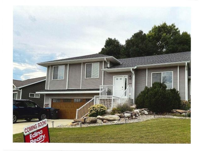 304 Tanager Road Mankato MN 56001 - MLS# 7120463