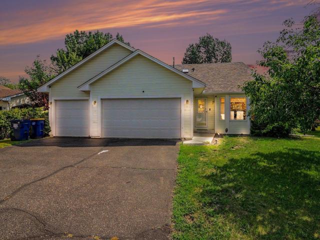 1207 Dakota Street S Shakopee MN 55379 - MLS# 7120491