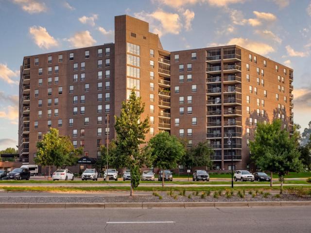 6615 Lake Shore Drive S Unit 707 Richfield MN 55423 - MLS# 7120505
