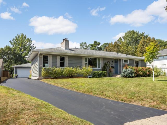 4601 W 111th Street Bloomington MN 55437 - MLS# 7120683