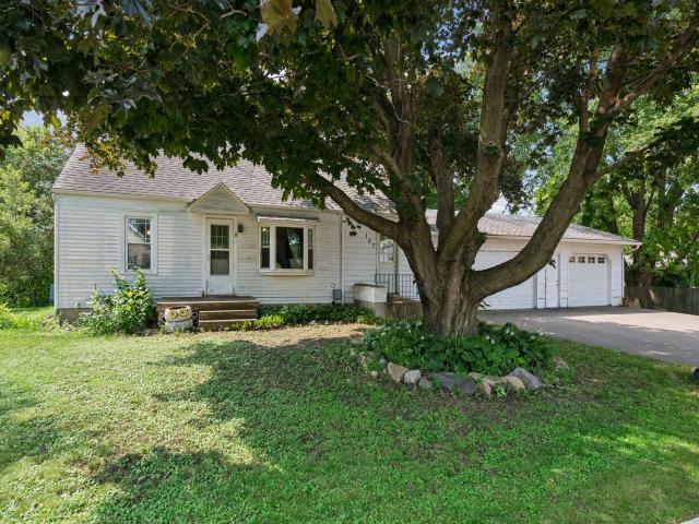 107 5th Street SW Norwood Young America MN 55397 - MLS# 7120732